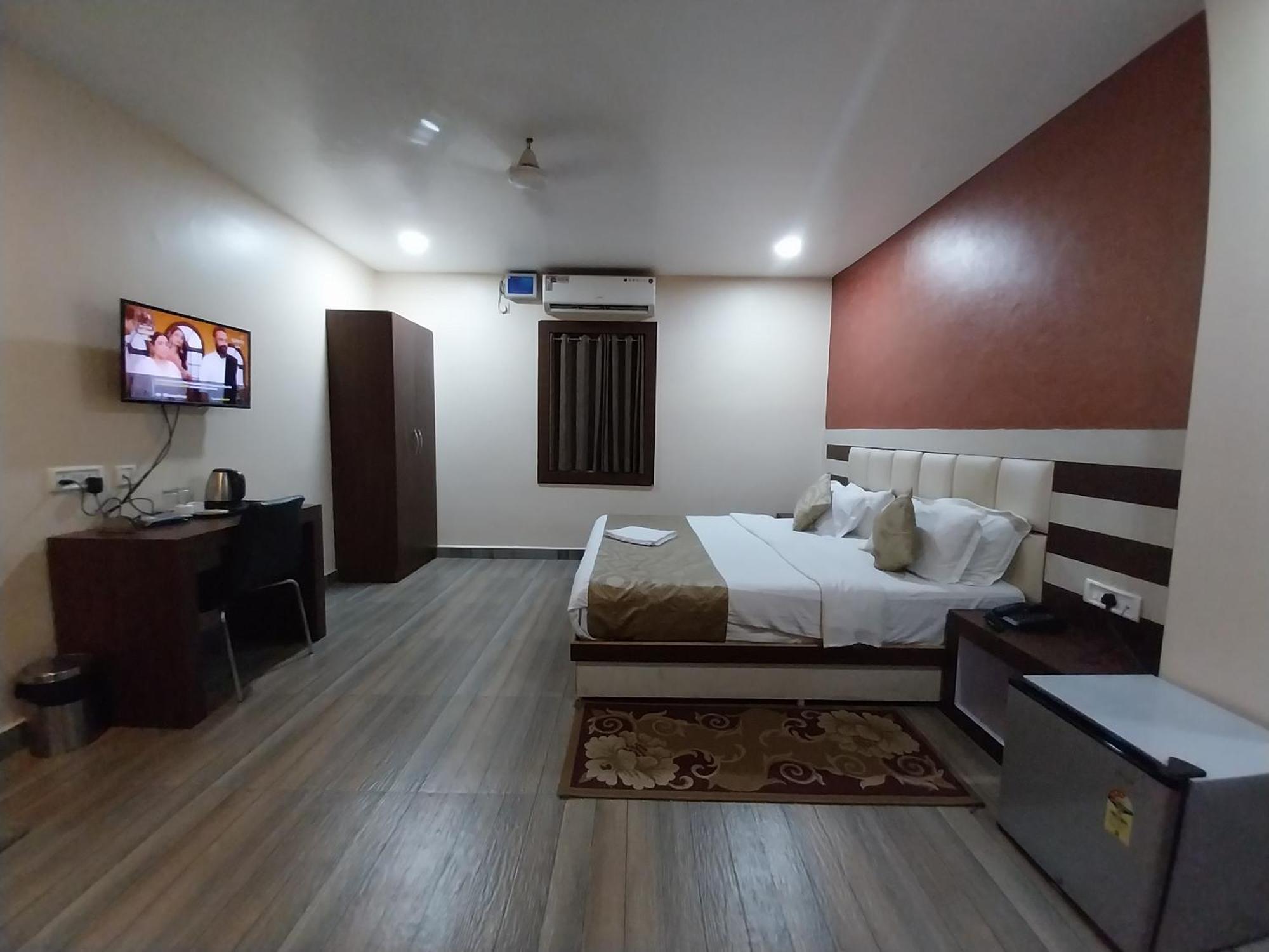 Hotel Paradise Convention Bhubaneswar Ngoại thất bức ảnh